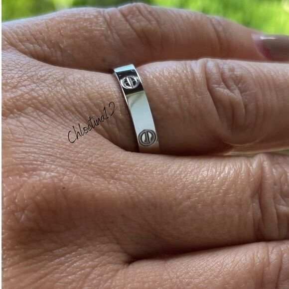 NEW GOLD OR SILVER SCREW RING LOVE RING DESIGNER INSPIRED LOVE RING - Picture 4 of 12
